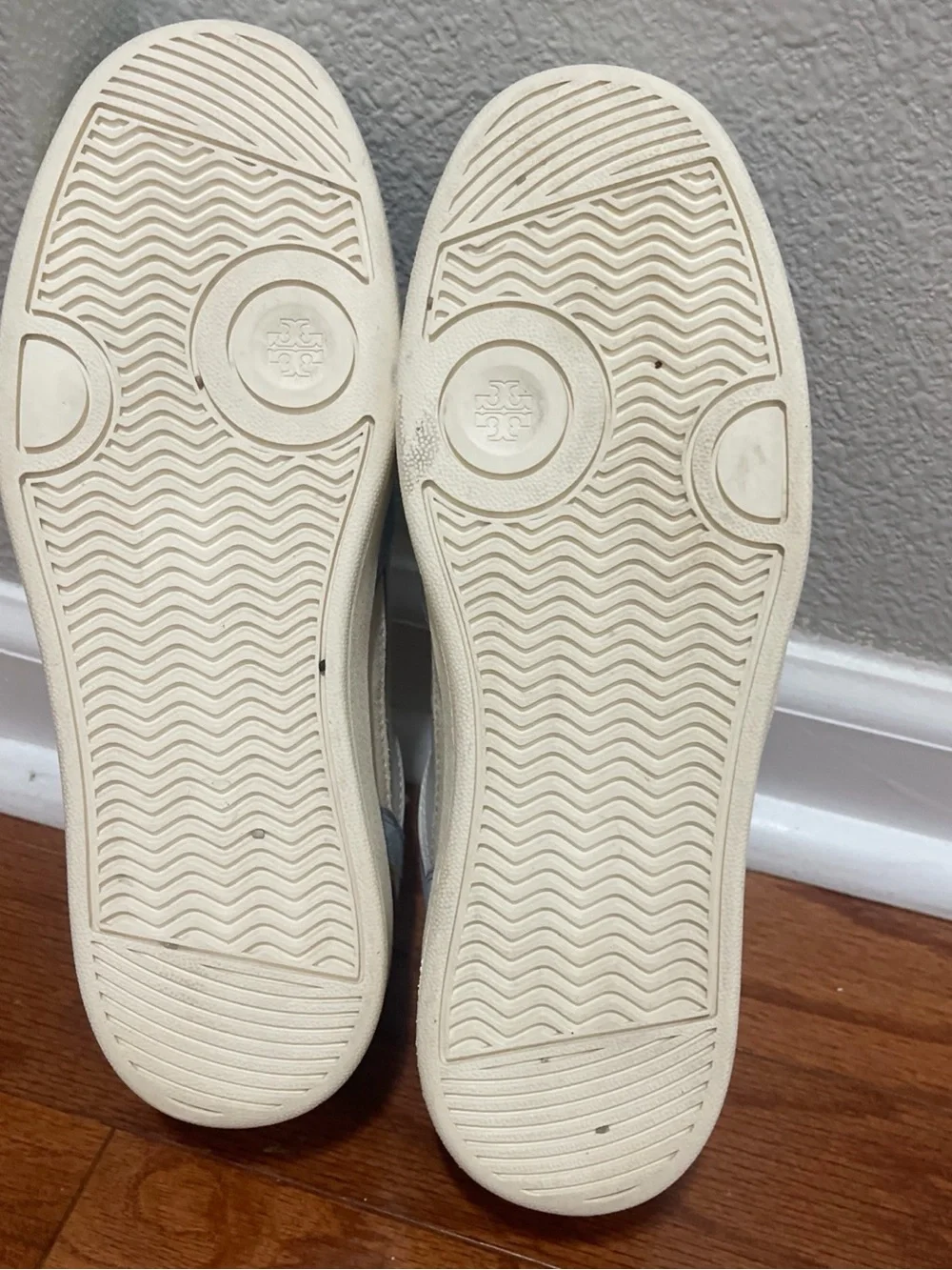TORY BURCH Clover Court Sneaker In Ivory/yellow Canary/aria Blue 7 1/2